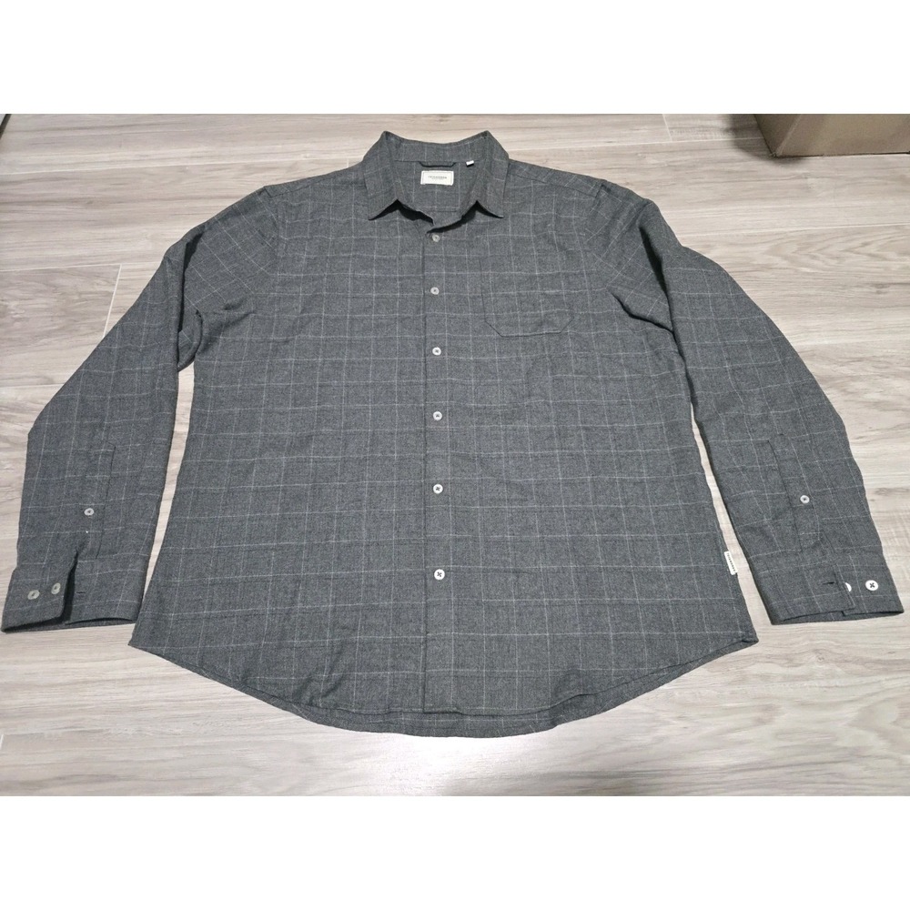 7 Diamonds Men's XL Charcoal Grey Button Shirt Soft
